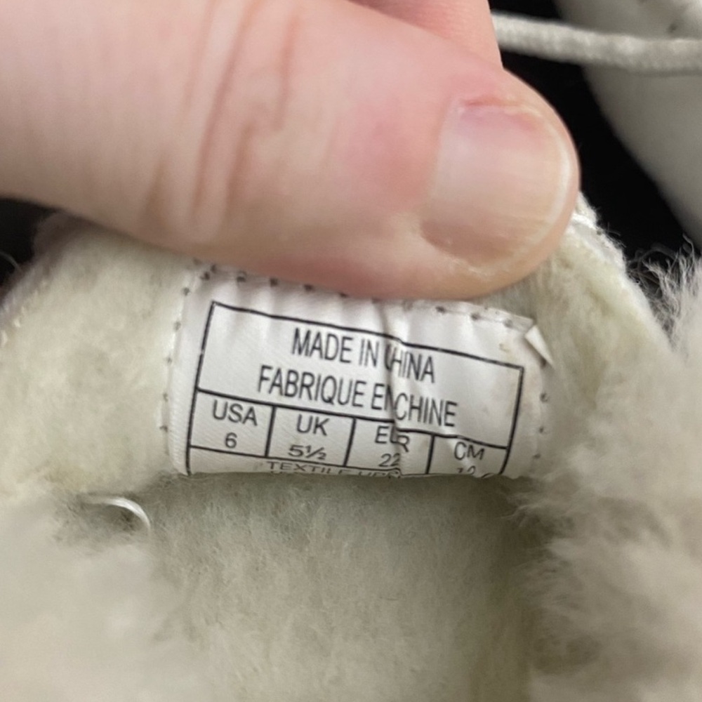 NWOT Polo Ralph Lauren white slippers - Picture 4 of 4